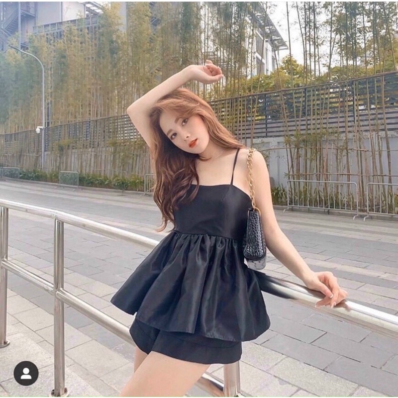 SET ÁO PEPLUM ĐEN ĐAN LƯNG + SHORT sp000208