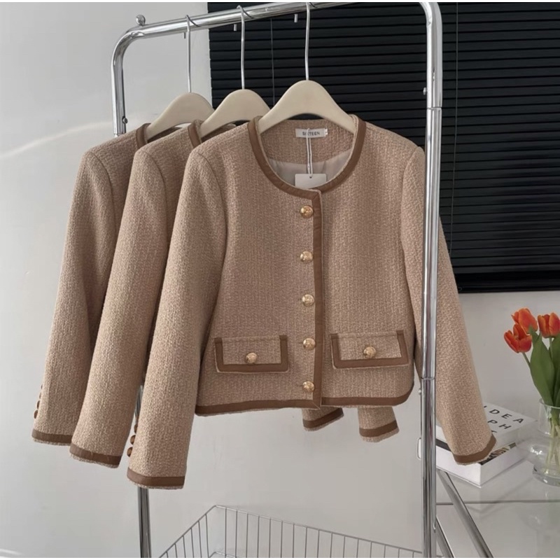 Áo Dạ Tweed Phối Viền Da Màu Nâu Tây Siêu Xinh Phong Cách Sang Chảnh_ Hàng Order QCCC