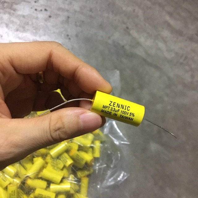 C 3.3 uf 100v Treble General