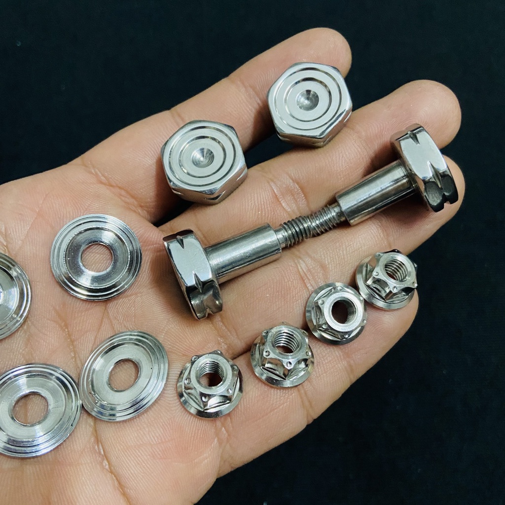 Bộ 04 ốc khâu INOX đuôi đèn sau cốp kèm 04 lông đền INOX và 04 tán INOX gắn xe DREAM, SUPER DREAM, DREAM thái