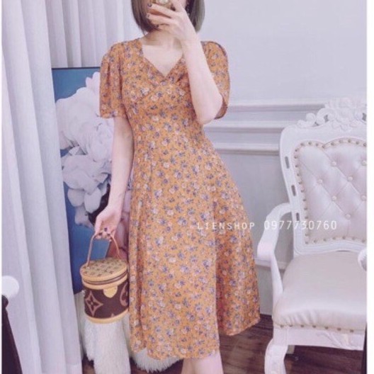 Đầm hoa nhí cổ chữ V chất mát với 2 lớp kín đáo thời trang