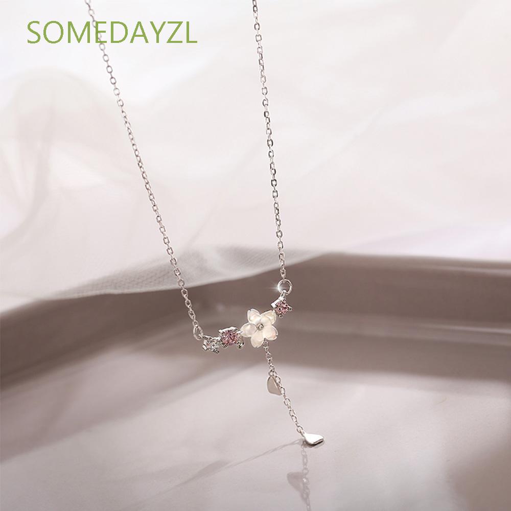 Dây Chuyền Hợp Kim Mặt Hình Hoa Anh Đào Xinh Xắn Cho Nữ