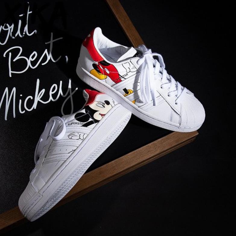 DISNEY Giày Thể Thao Adidas Superstar size 36-40 fw2901 Họa Tiết Chuột Mickey Xinh Xắn 🌻