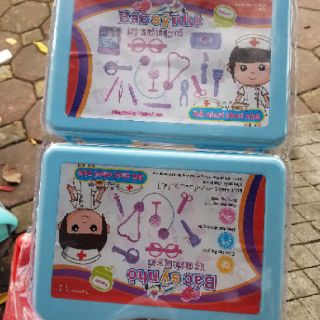 Va li đồ chơi bác sĩ