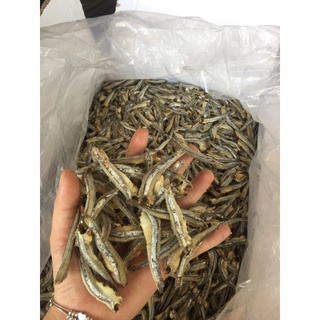0,5kg cơm khô , 0,5kg cá nục khô
