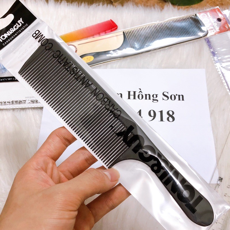 Lược cắt tóc nam bản to Toni&amp;guy 0611 barber màu đen