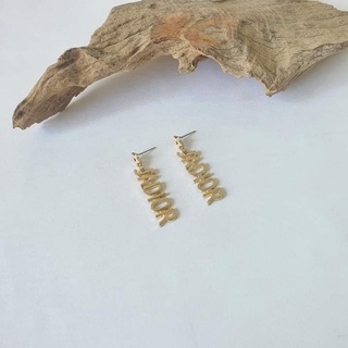 Khuyên tai nữ cá tính