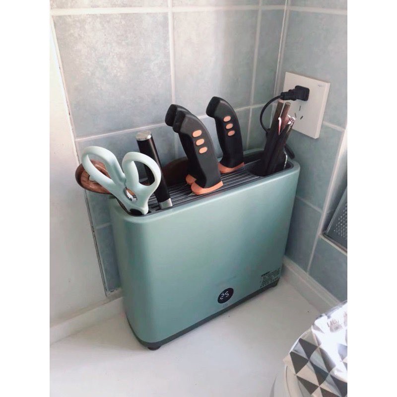 HỘP ĐỰNG DAO THỚT, ĐŨA THÔNG MINH UV KHỬ KHUẨN VÀ SẤY KHÔ THÔNG MINH CHO GIA ĐÌNH