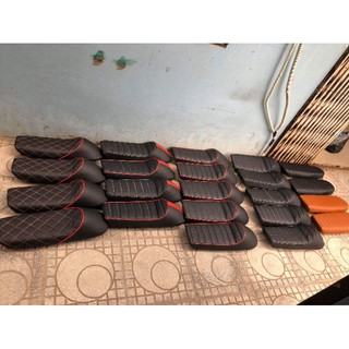 Yên xe độ Cafe, Tracker