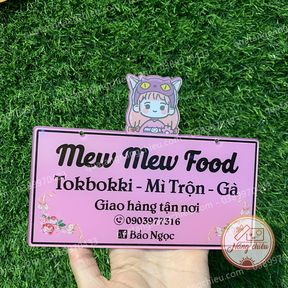 Bảng hiệu treo cửa hàng bán đồ ăn vặt, quán ăn