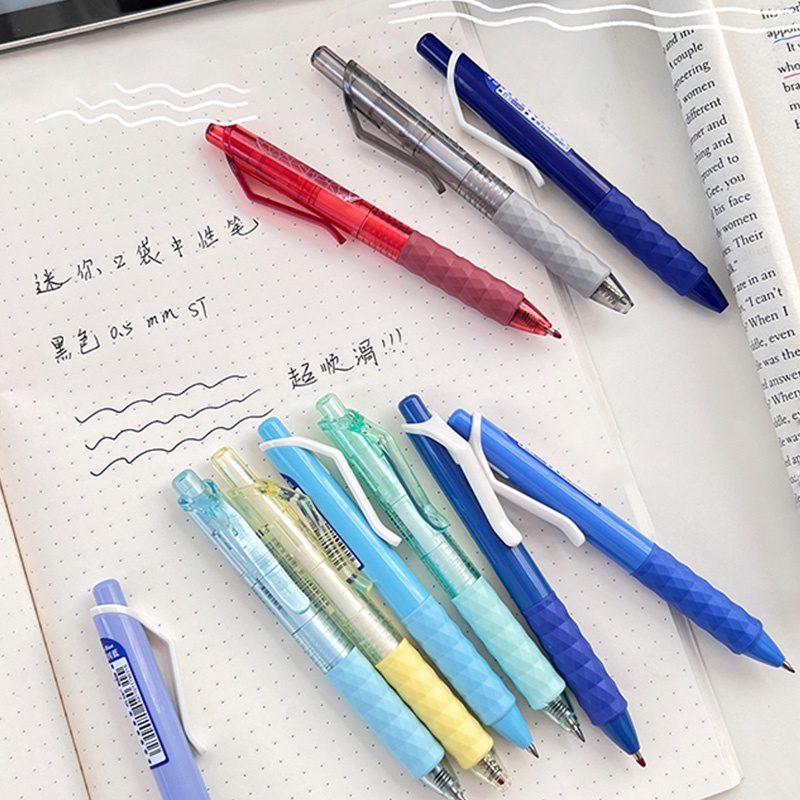 5 Cây Bút Bi Mực Đen Ngòi 0.5mm