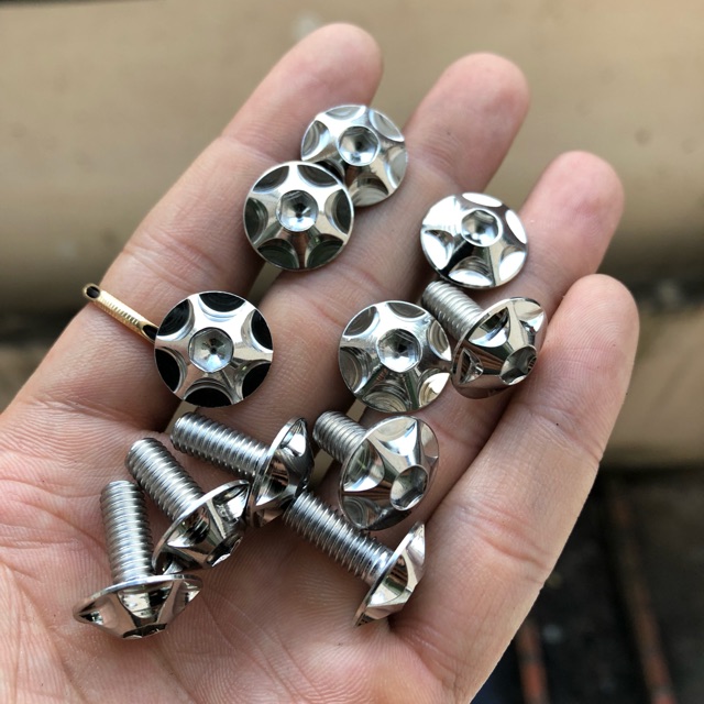 Ốc inox 6li15 (6x15) - 6li2 (6x20) (6 cạnh) - Thái