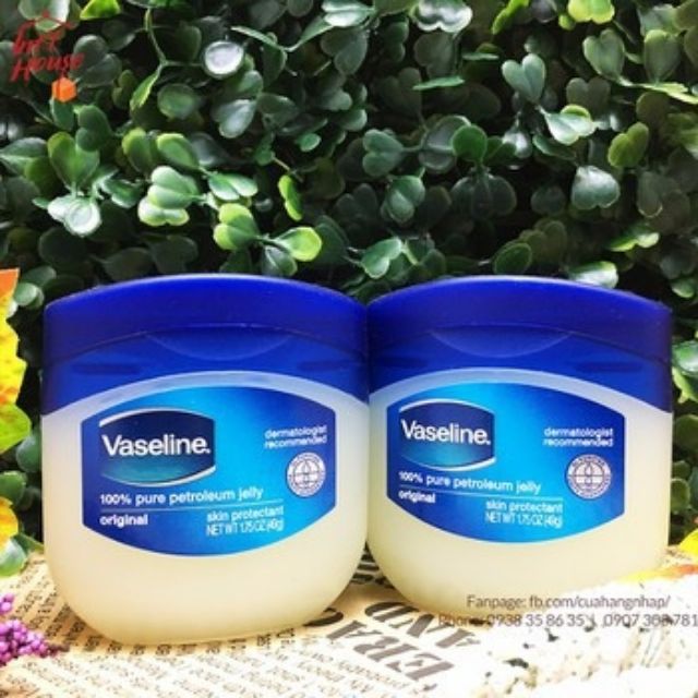 Dưỡng nẻ môi và dưỡng ẩm Vaseline