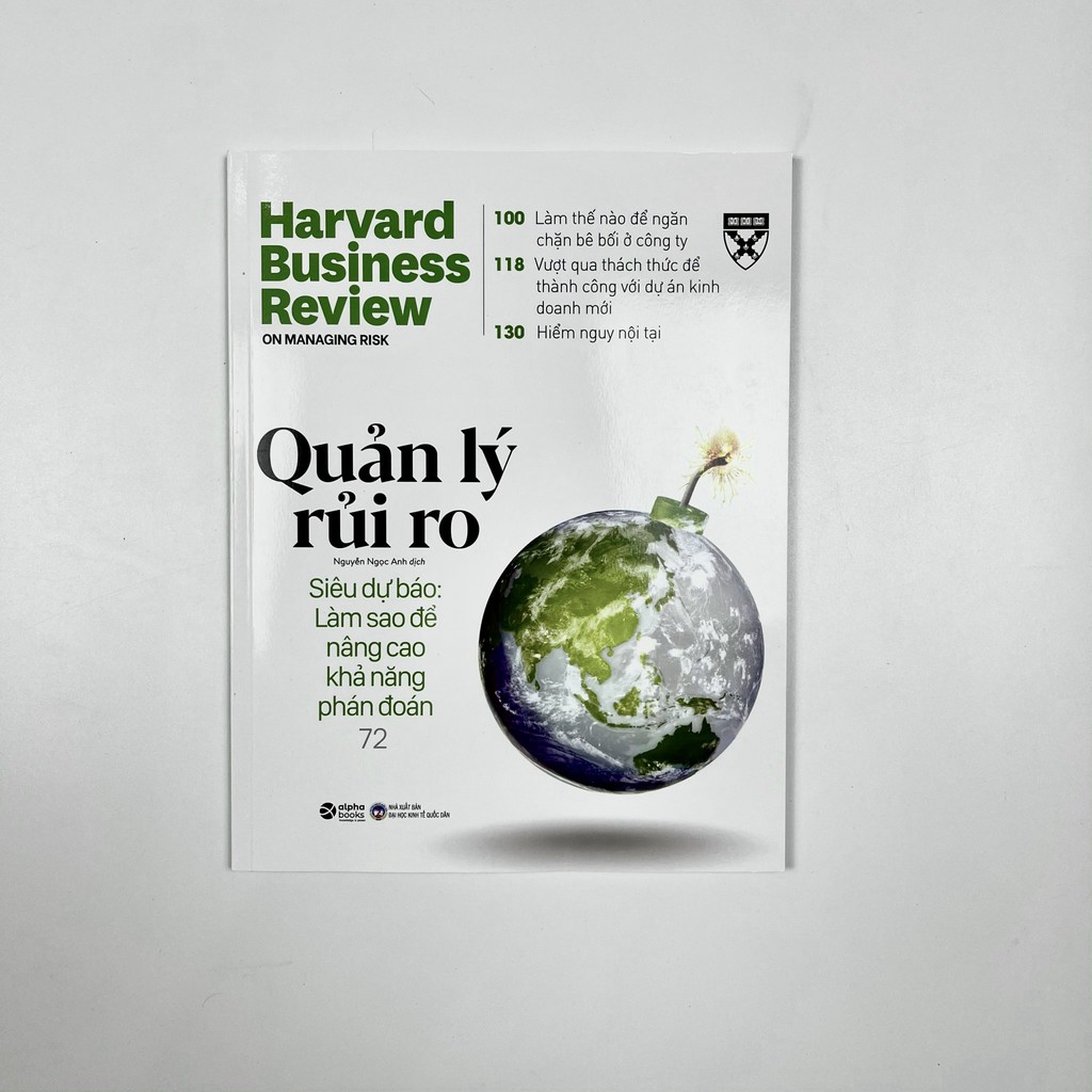 Sách - HBR ON - ( Combo 3 cuốn) - Quản Lý Trong Bối Cảnh Suy Thoái - Quản Lý Rủi Ro - Đổi mới mô hình kinh doanh