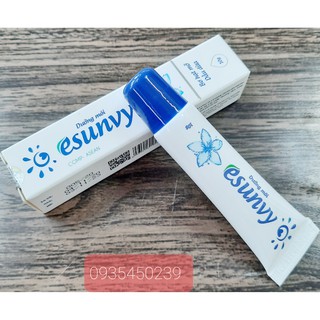 KEM DƯỠNG MÔI ESUNVY