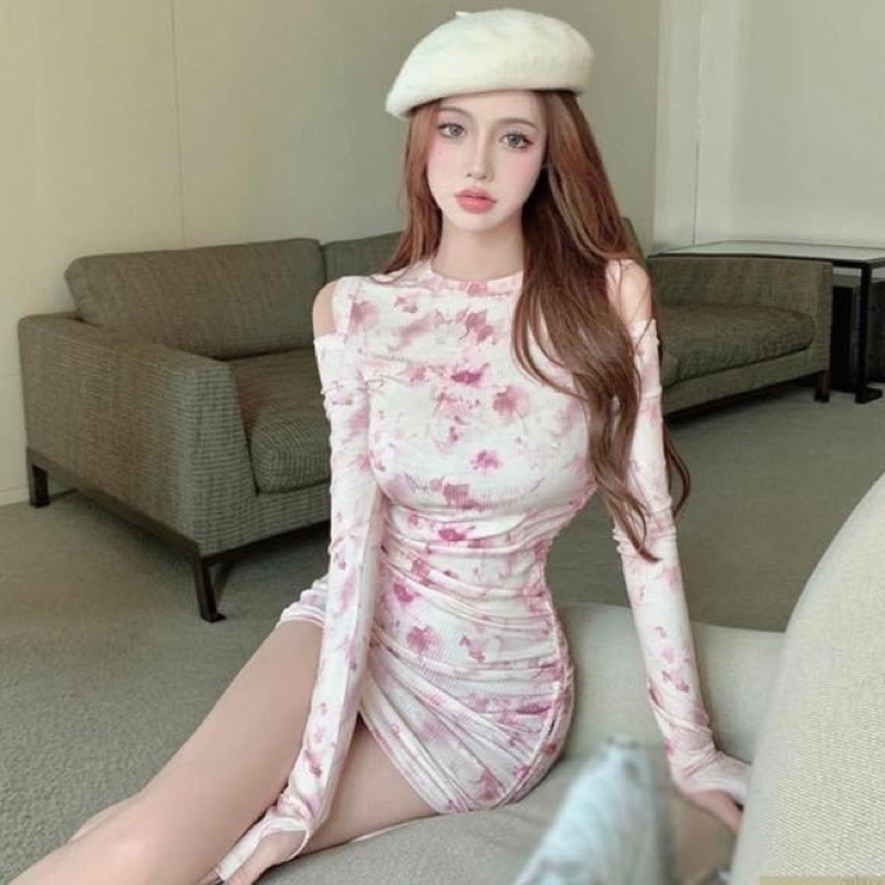 Đầm ngắn ôm sát body tay dài cut out khoét vai dây rút loang màu tie-dye - Order taobao quảng châu