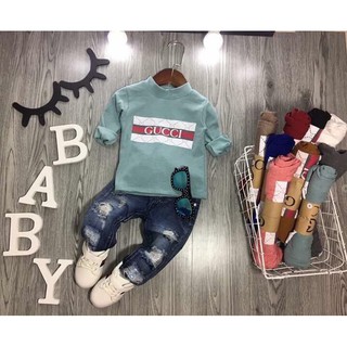 Set áo của Oanh