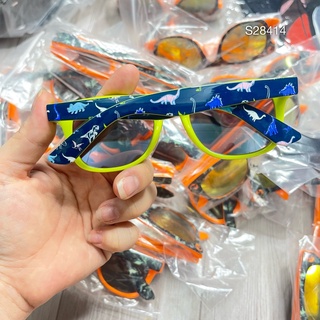 Kính hm khủng long xanh S28414