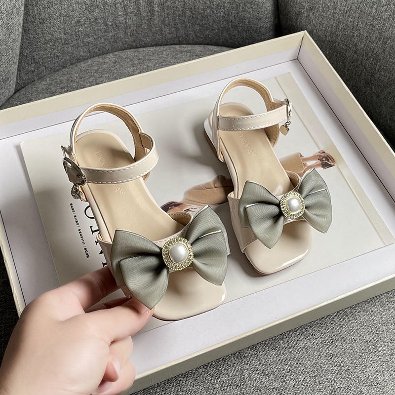 Xăng đan Cao Gót Đế Mềm Chống Trượt Có Đèn led Thời Trang Mùa Hè 2022 Dành Cho Trẻ Em