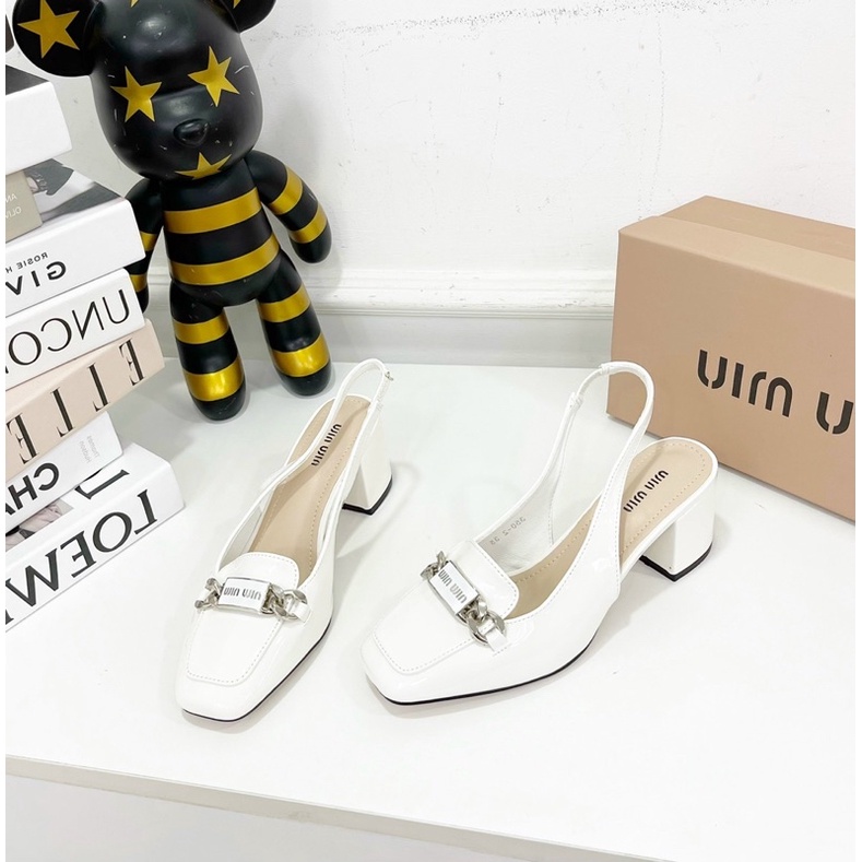 Giày Cao Gót MIUMIU Đế Vuông Hở Gót Tag Bạc Hàng Chuẩn Fullbox Bill