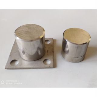 Bản lề Cối xoay inox 304.2 chiếc bao gồm 1trên và 1 dưới( dưới có đế)