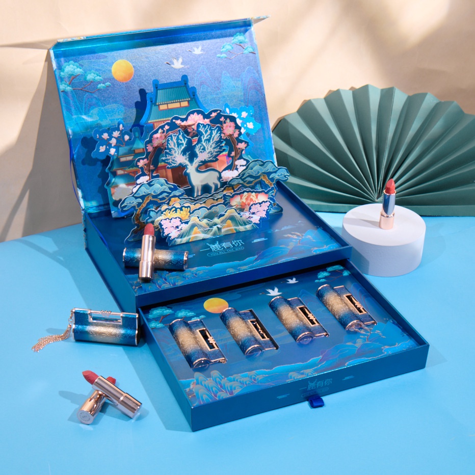 (Hàng Mới Về) Bộ Son Môi Thiết Kế Chạm Khắc Tinh Tế Làm Quà Tặng Valentine Cho Bạn Gái | BigBuy360 - bigbuy360.vn