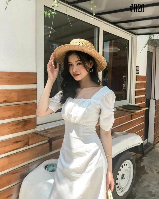 Đầm cổ vuông nhíu ngực nhún tay | BigBuy360 - bigbuy360.vn