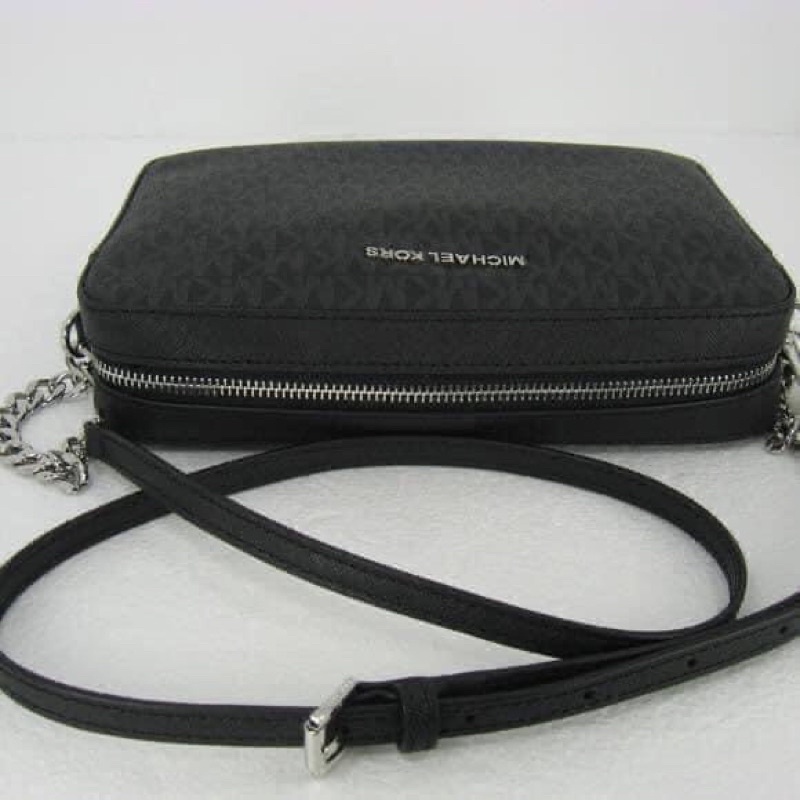 Túi Michael Kors Jet Set Item size 24