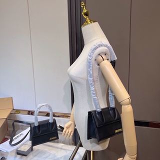 TÚI JACQUEMUS SIZE 18CM MÀU ĐEN( order)