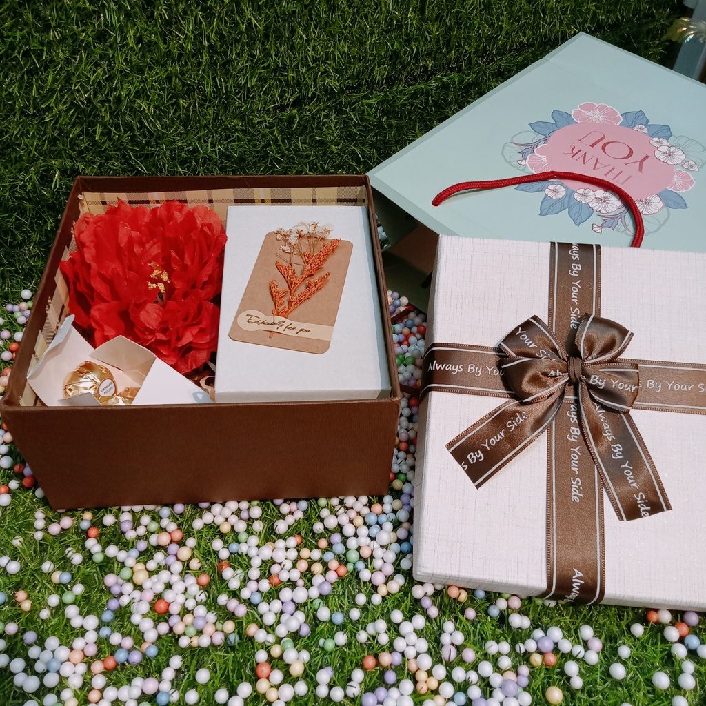 Hộp quà cảm ơn dành tặng mẹ, vk, bạn gái ngày sinh nhật, 20/10, 8/3 &quot;Save the date&quot; ngọt ngào (ẢNH THẬT