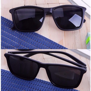 Kính ngố chữ v kính đen ngố