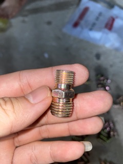 Cút nối ren thẳng 12/14 sắt mạ