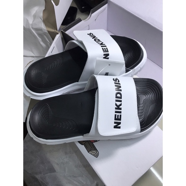 Dép NEIKIDNIS