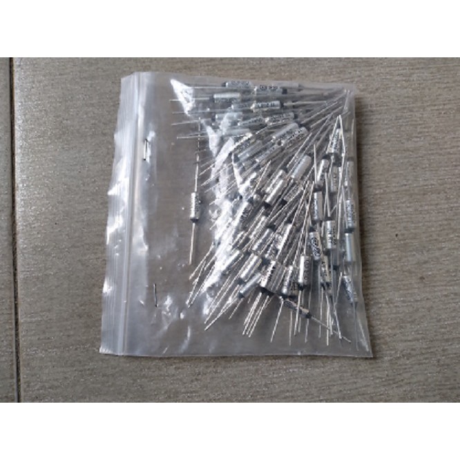 cầu chì nồi cơm điện 10A 250VAC 185 độ và 15A250VAC 185 độ- túi 100 cái