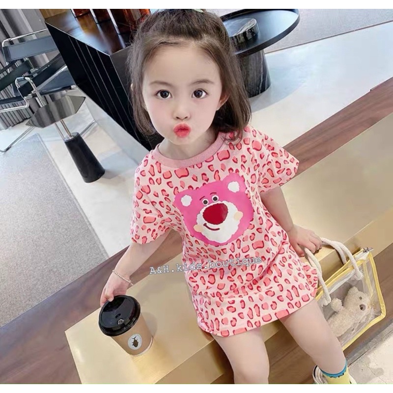 váy hồng đốm cho bé