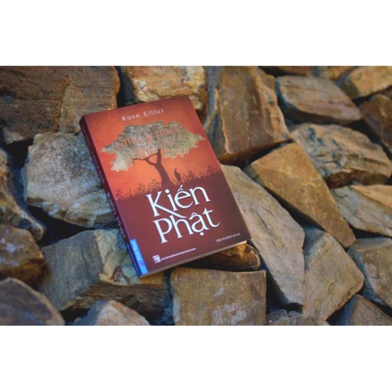 Sách Combo Kiến Phật + Thức tỉnh điều vô hình FirstNews