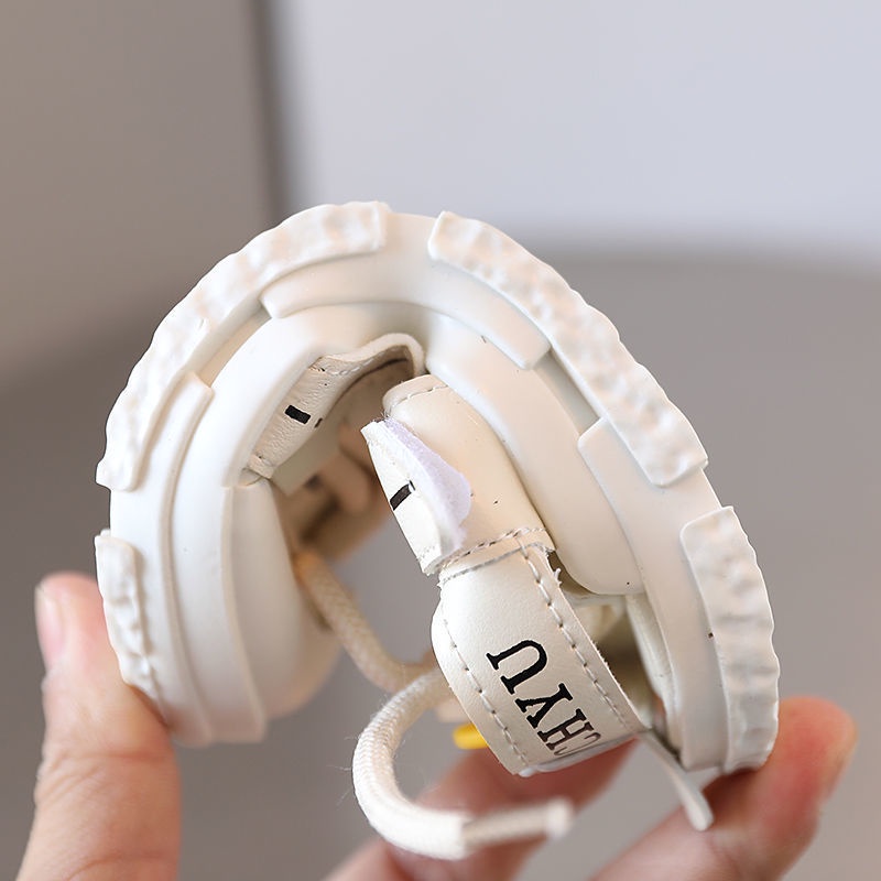 Giày sandal cho bé quai hậu mũi cong chống vấp thời trang quai ngang dây thít trang trí đáng yêu ( M216 )