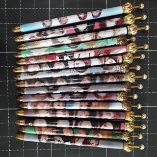 Bút vương miện BLACKPINK