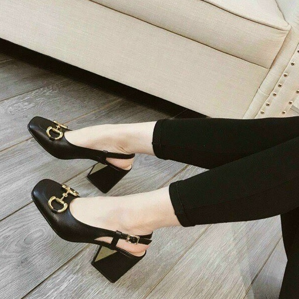 GIÀY CAO GÓT NỮ BÍT MŨI XÍCH NGANG GÓT VUÔNG SIÊU XINH