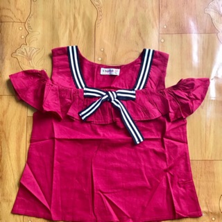 Áo kiểu màu đỏ cho bé gái diện tết nhe các mom có thể phối các loại quần