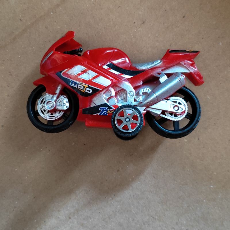 Xe máy moto trang trí bánh kem, làm đồ chơi cho bé