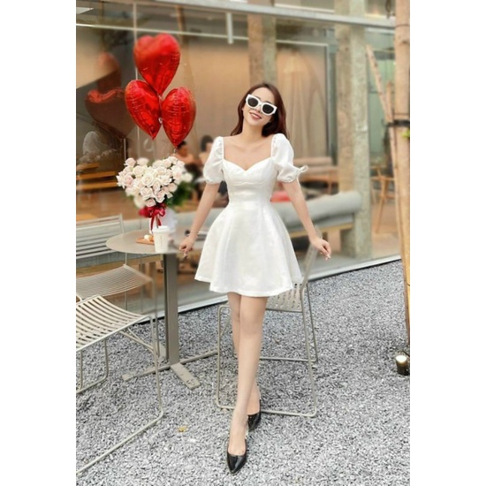 Đầm gân cổ vuông tay bo