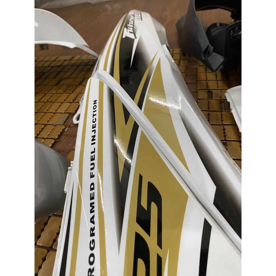 Dàn áo Future Neo hàng Việt Nam loại 1 màu Trắng