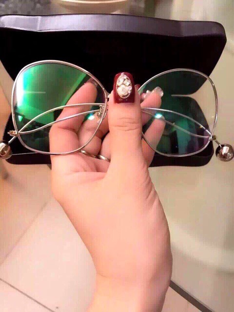 Kính Gọng ngược Sang chảnh