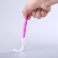 Thìa ăn dặm silicon siêu mềm cán dài