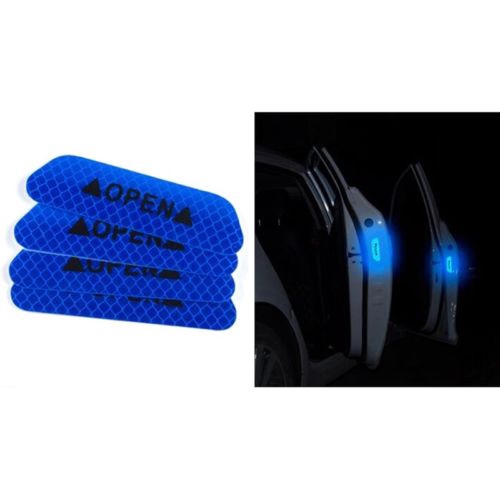 Bộ 4 miếng dán cửa xe hơi phản quang chống trượt chất lượng cao