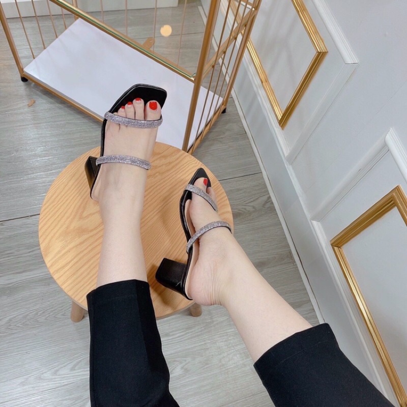 Guốc nữ cao gót mũi vuông hai quai đá sáng lấp lánh gót vuông 5cm