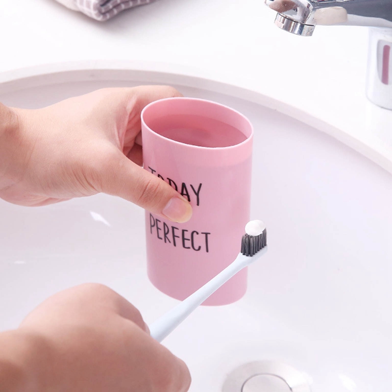 Hộp đựng bàn chải và kem đánh răng hình gấu hoạt hình gọn nhẹ cho du lịch