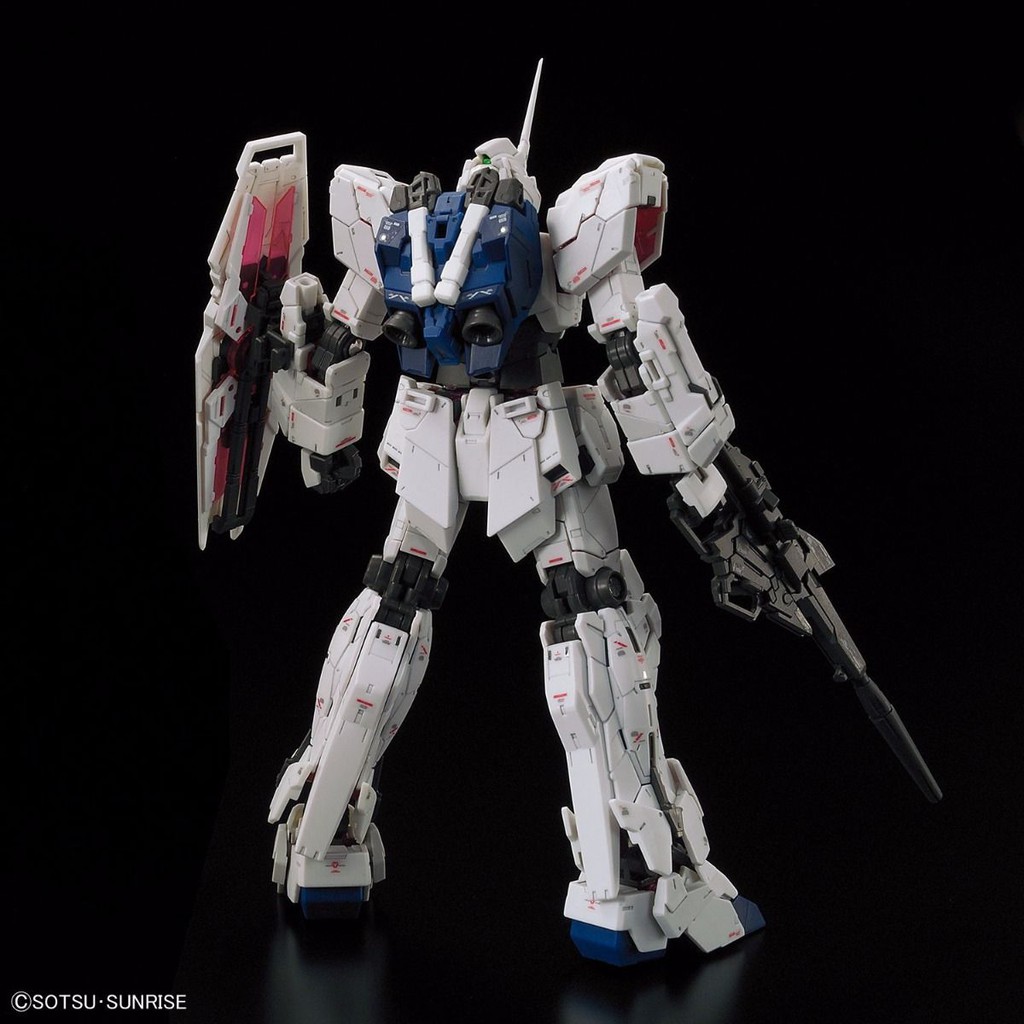 Mô hình lắp ráp Gundam Bandai RG Unicorn