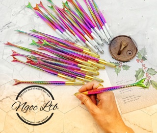 Cán điêu khắc lông mày, đuôi cá 7 màu
